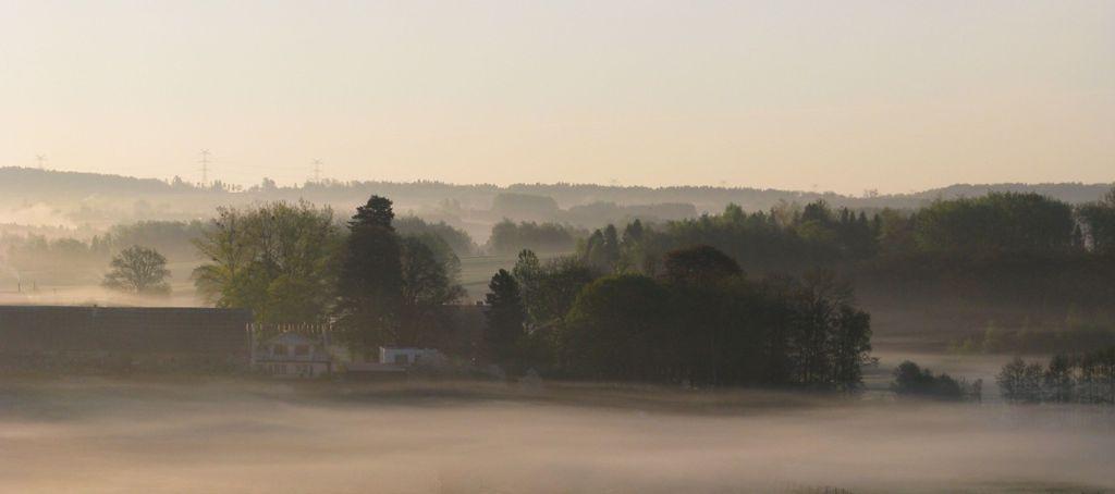 Foto: Wieś Barłomino o poranku